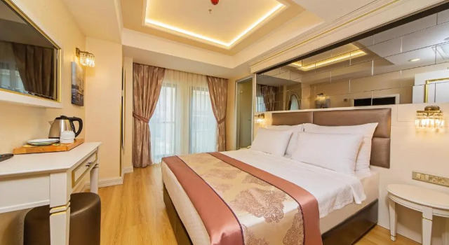 Двухместный номер Standard с балконом Grand Naki Hotel