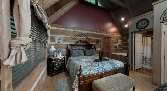 Blessed Nest 1 Bedroom Cabin by RedAwning