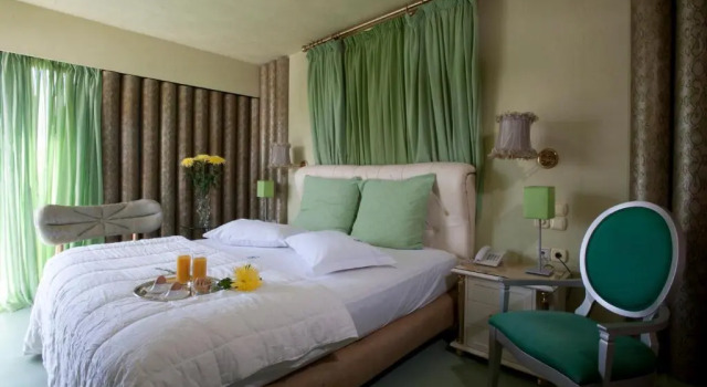 Номер Deluxe The Crystal Blue Hotel