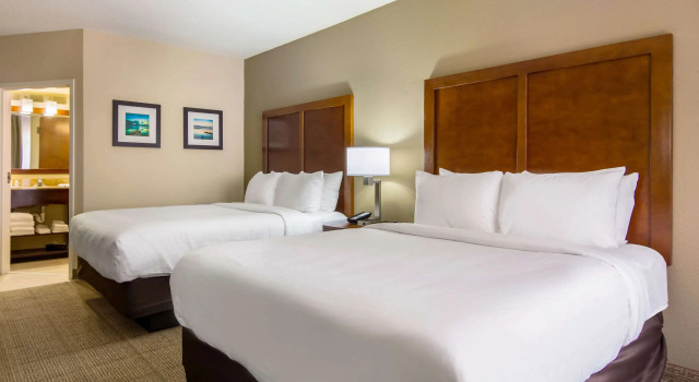 Четырёхместный номер Standard Comfort Inn Acworth - Kennesaw Northwest
