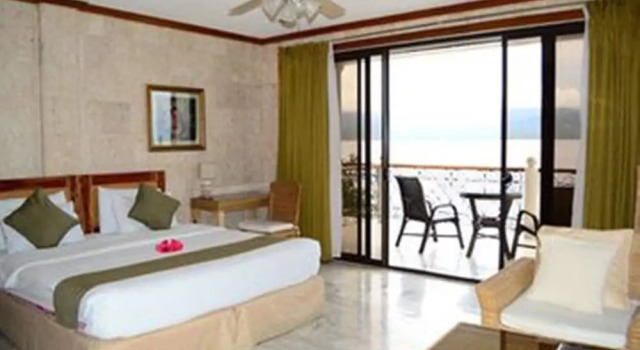 Camera doppia Standard con balcone e vista oceano Eden Resort