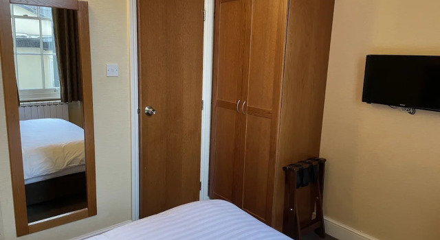 Двухместный номер Standard Orchard Hotel
