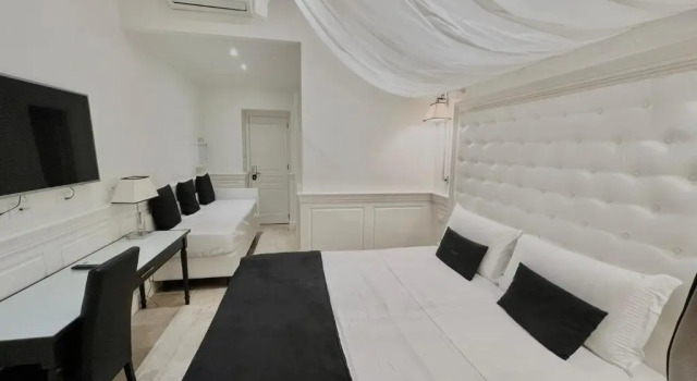 Трёхместный номер Standard Hotel dei Quiriti Suite