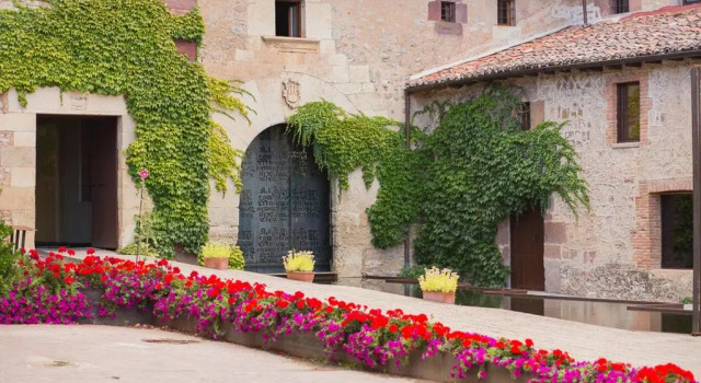 Hotel Boutique El Convento de Mave, Забронировать Отель Маве Паленсия