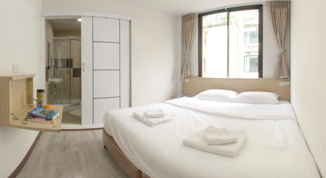 Номер Economy Le Bonheur Poshtel