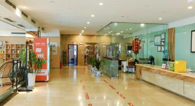 Chongqing Ronghua Hotel (Jiangjin Passenger Transport Center Branch), Prenota Hotel Hotel a Chongqing Area con parcheggio, Parcheggio