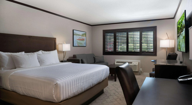 Prestige Lakeside Resort, WorldHotels Elite, Prenota Hotel Nelson Columbia Britannica