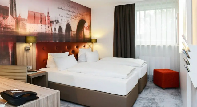 Двухместный номер Economy c 1 комнатой Atrium im Park Hotel Regensburg