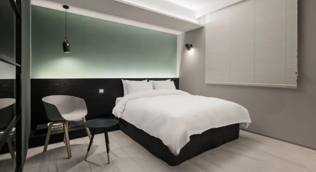 H Hotel Wangsimni, Book Hotel Seongdong-Gu Seoul