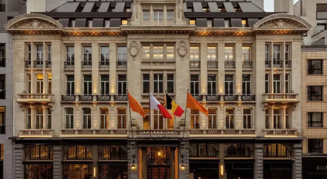 Corinthia Grand Hotel Astoria Brussels, Забронировать Отель Отели Брюссельского столичного региона с завтраком, рядом с Центр изобразительных искусств BOZAR, Завтраки