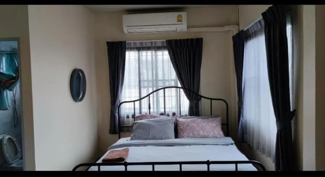 Номер Standard The Cube Sathorn Boutique Hotel เดอะ คิวบ์ สาทร บูติค โฮเทล Near BTS Surasak