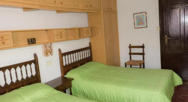 Casa Blascosanz - piso para 6 personas en el pirineo, Prenota Hotel Hecho 