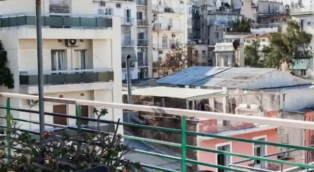 Апартаменты Bright apt w lovely view in Lycabettus