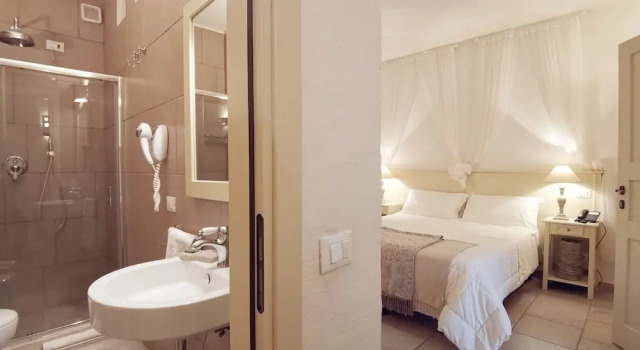 Двухместный номер Standard с балконом и с видом на сад Le Nicchie Guest House