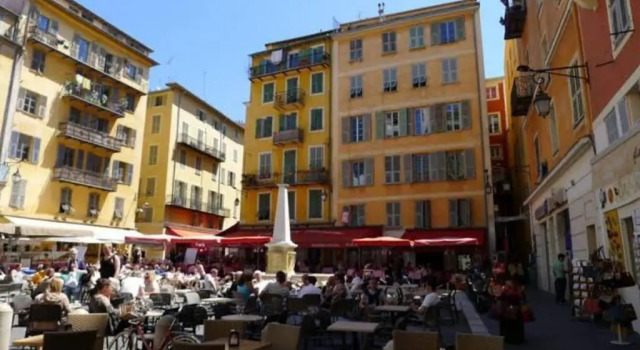 Апартаменты VIEUX NICE-3 Pièces Moderne- 100m de la mer