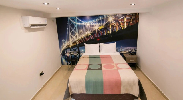 Hostal Encantos