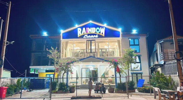 Rainbow Beach Mũi Né - Homestay & Coffee