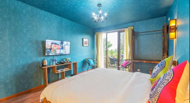 Mountain Retreat Inn, Забронировать Отель Лицзян Юньнань, рядом с Улица Сквер-стрит Древнего города Даянь