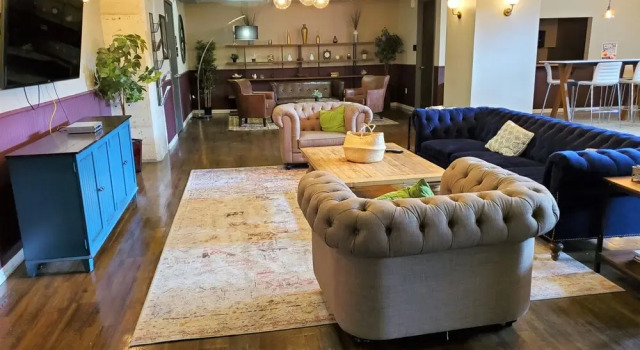 Regal Stays Corporate Apartments – Downtown Dallas, Забронировать Апартаменты/квартира Отели Далласа с бассейном, рядом с Latino Cultural Center, Бассейн