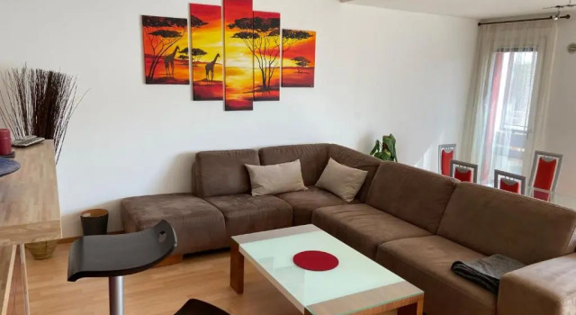 Апартаменты Bright apartment with a free parking garage @ Wienerberg