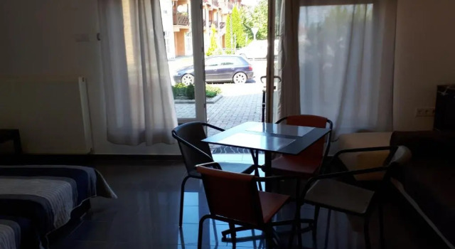 Апартаменты Цокольный этаж Kertvárosi Apartman