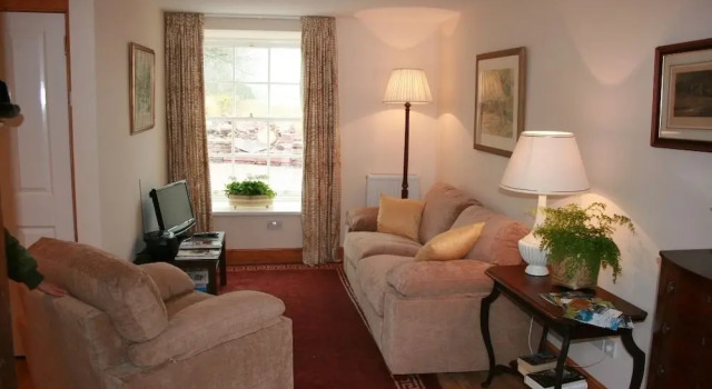 Loch Lomond Finnich Cottages, Забронировать Отель Отели Центральной Шотландии с парковкой, Парковка
