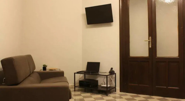 Bed and Breakfast San Francesco, Book Hotel Hoteller i Salerno med parkering, Parkering