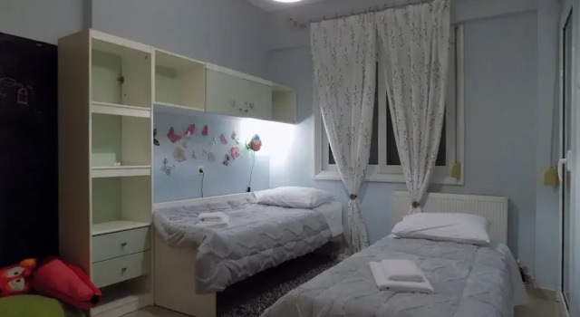 Natalys 2 Bd Gorgeous Apt in Volos, Book Hotel Volos 