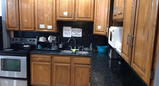 Кровать в общем номере (женский номер) European Hostel