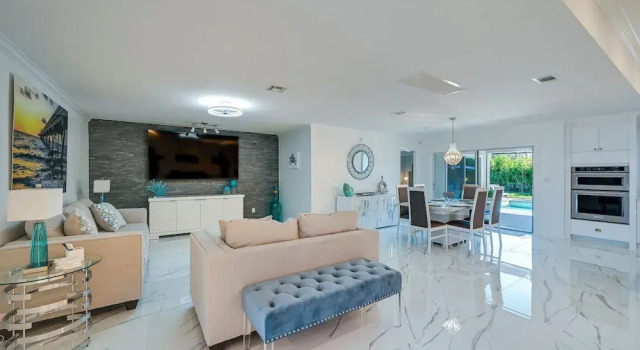 Pool & Spa: Luxe Home in Naples!, Book Vacation Home North Naples Florida