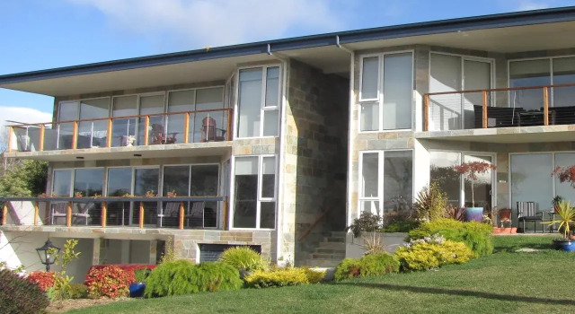 Anchorage Tasmania, Book Hotel West Hobart Tasmania