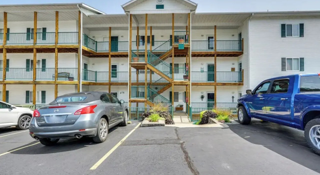 Lakefront Camdenton Condo Near Ha Ha Tonka