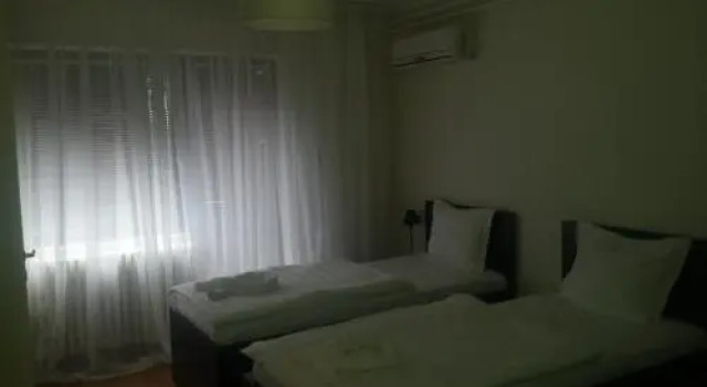Vila As Lux, Rezervovat Hotel Hotely v Vojvodina s parkováním, Parkování