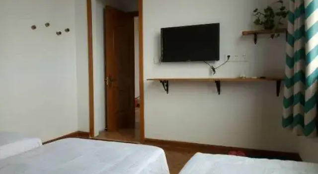Qingdao Lingshan Island Chunshe Homestay, Забронировать Отель Циндао 
