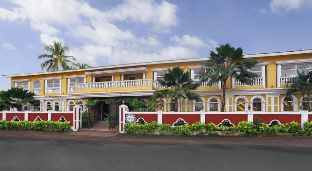 OYO Premium Calangute Suites, Забронировать Отель Калангут Северный Гоа, рядом с Пляж Калангут