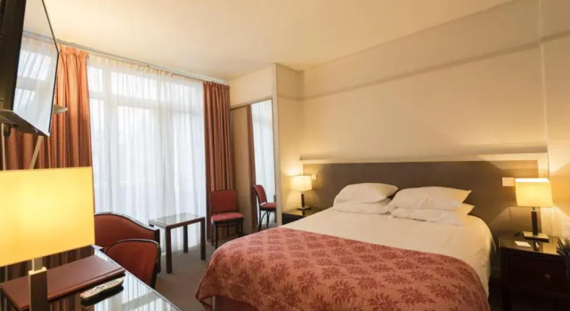 Номер Economy Hôtel Bristol