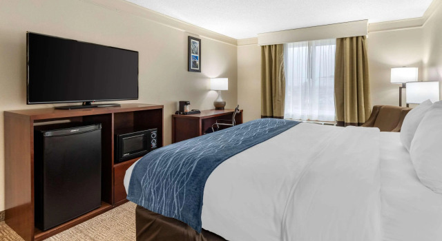Comfort Inn & Suites, Prenota Hotel Hotel a Ohio con parcheggio, Parcheggio