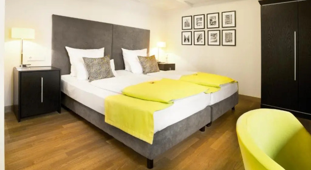 Полулюкс Hotel Hamburger Hof