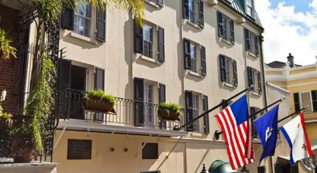 Hotel Le Marais, Забронировать Отель Отели Французского квартала с бассейном, рядом с Art In Bloom Gallery and Studio, Бассейн