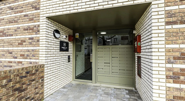 Charming West London Nest, Забронировать Отель Лондон Большой Лондон, рядом с Ганнерсбери