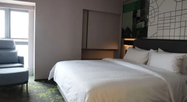 Люкс Business Hampton By Hilton Shenzhen Dongmen