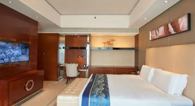 Люкс с видом на город Guangzhou ChangFeng Gloria Plaza Hotel
