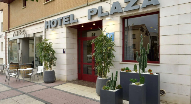 Pamplona Plaza
