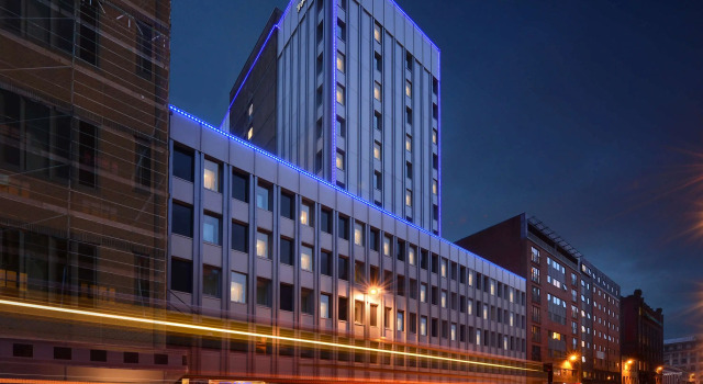 Travelodge Glasgow Queen Street, Забронировать Отель Отели Глазго 3 звезды, рядом с Tobacco Laird's House, 3*