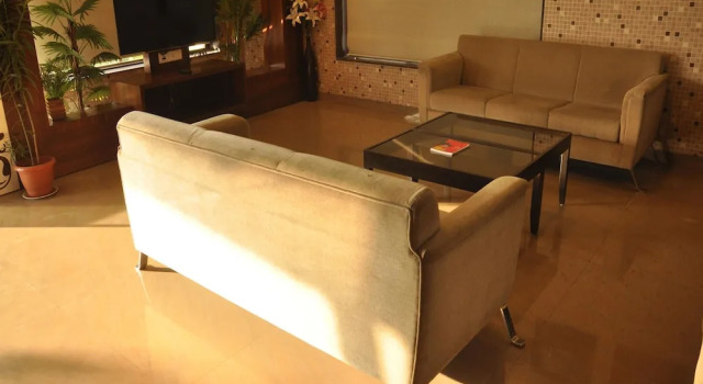 OYO 2647 Hotel Sai Shubham, Забронировать Отель Отели штата Махараштры 3 звезды, 3*
