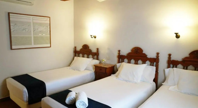 Трёхместный номер Standard Hotel Medium Renaixença