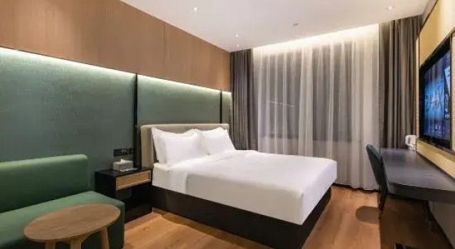 Zhihui Holiday Hotel (Beijing South Railway Station)