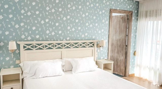 Hotel Playa de Los Locos, Book Hotel Suances Cantabria Coast