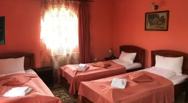 Pensiunea Beatrice, Varaa Matkakoti Hotellit Carpathians - Romania uima-altaalla, Uima-allas