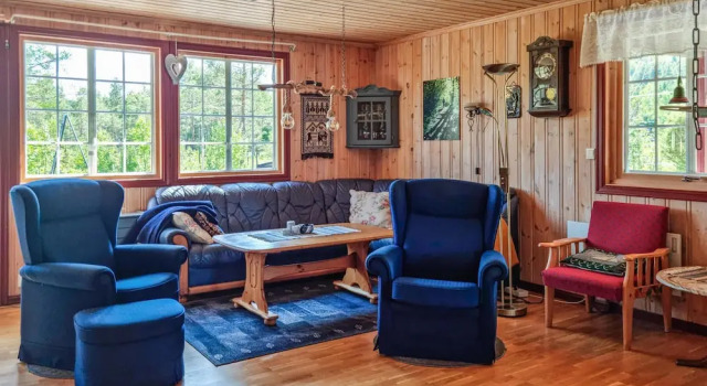 5 Bedroom Lake Front Home In Hornnes, Book Hotel Evje Setesdal
